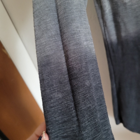 Rue21 long sleeve - Picture 6 of 7